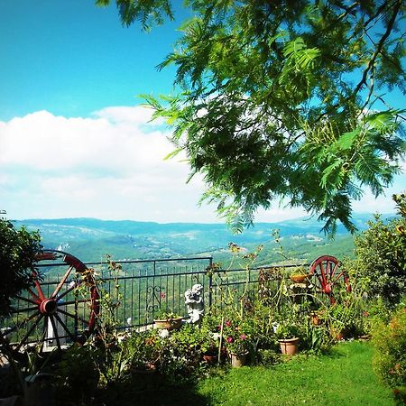 Guest House Il Borgo Di Sempronio Semproniano Exterior foto
