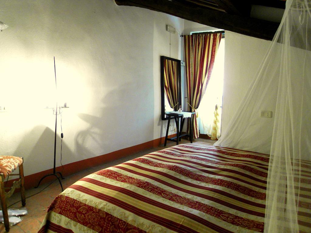 Guest House Il Borgo Di Sempronio Semproniano Quarto foto